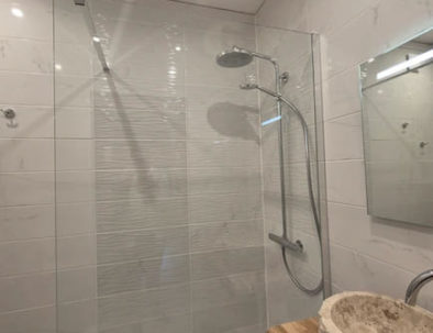 les-chalets-emilie-cocon-salle-de-bain-2